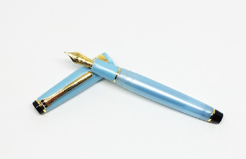 Most Expensive Pen 9 - Most Expensive Pen in the World -- the Royal Choice